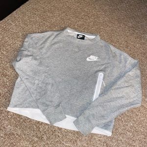 Nike crop sweatshirt